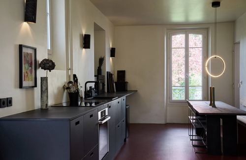 Montigny-sur-Loing Casa | Charming and bright house 10min walk from the river and forest!