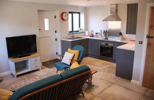 Barns Green Cabaña | Charming and luxury retreat on our farm