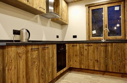 Chatel Chalet De Esquí | Charming and luxurious chalet close to the center of Chatel!