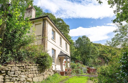 Lydbrook Casa | Charming and Secluded 3BD in Forest of Dean!