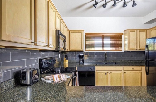 South Scottsdale Complejo | Charming and Spacious 2-bedroom Resort with AC, Fitness, and Pool in Scottsdale