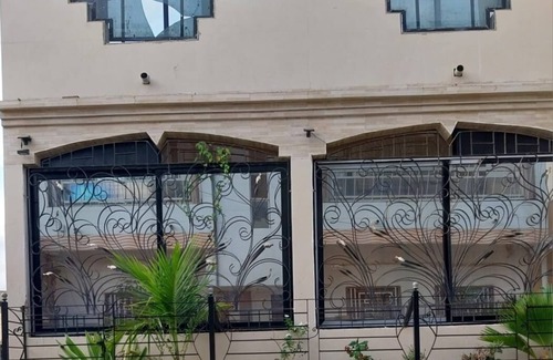 Pointe des Almadies Casa | Charming and spacious vacation home with 7 private bedrooms private parking