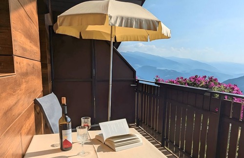Maranza Apartamento | Charming Apartment “Haselstaude - Abendrot” with Mountain View, Wi-Fi, Terrace & Garden; Parking Available