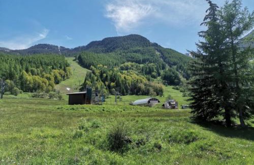 La Salle-les-Alpes Apartamento | Charming Apartment With Swimming Pool