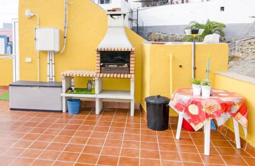 Lomo Quiebre Apartamento | Charming Apartment in Puerto de Mogán - 80m², Mountain/Sea View