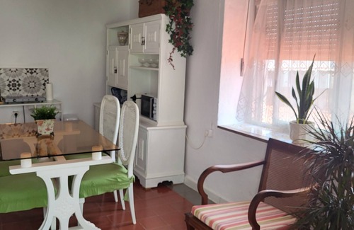 San Jorge Apartamento | Apartamento con encanto, en pueblo, entre mar y montaña. Con zona spa.