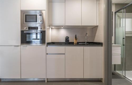 Barrio de La Latina Apartamento | Charming Apartment for 3 in La Latina Steps from El Rastro Latina Toledo VIII