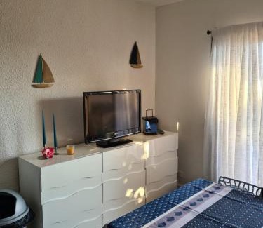 La Croix-Valmer Apartamento | charming apartment - view of the Cavalaire bay