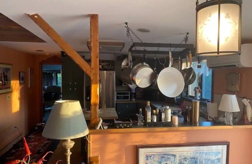 Pittsfield Apartamento | Charming Apartment In Berkshire Victorian Home