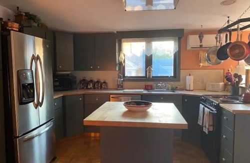 Pittsfield Apartamento | Charming Apartment In Berkshire Victorian Home
