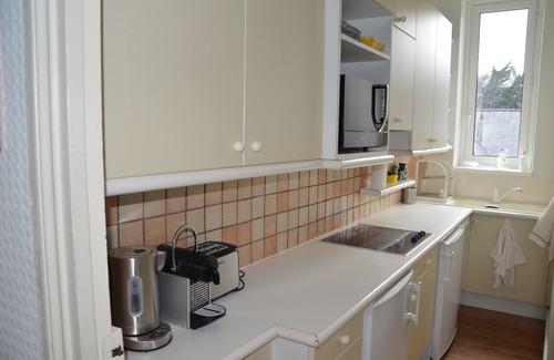Dinard Apartamento | Charming apartment in downtown Dinard close to the beach 4/6 people