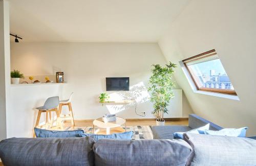 Lower Town Apartamento | Charming Apartment in Heart of Grand Place