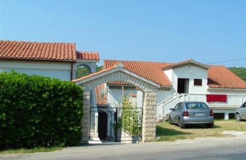 Suha Punta Apartamento | Charming apartment in Kampor with private garden - 28 m²