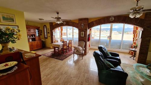 Puerto de Mazarrón Apartamento | Charming Apartment in Mazarrón with Sea View, 110 m²
