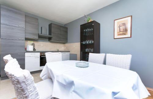 Omis Apartamento | Charming apartment in Omiš city centre