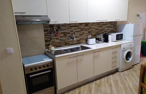 Praia da Rocha Apartamento | Charming apartment in Portimão – 45 m² with a shared pool