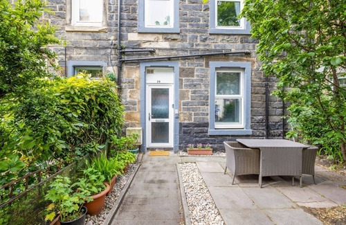 Leith Apartamento | Charming Apartment near Leith Links with Patio