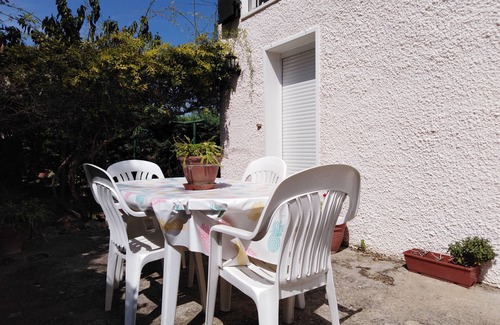 Ajac Casa | APARTAMENTO CON ENCANTO TRANQUILO EN GRAN CASA