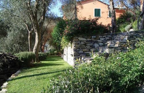 Rapallo Apartamento | CHARMING APARTMENT VILLA with POOL