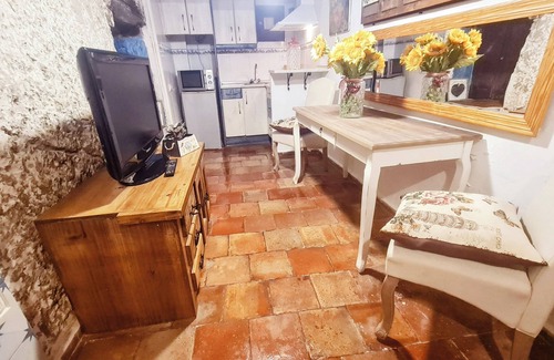Centro histórico Apartamento | Charming Apartment With Beautiful Views in old Town of Cuenca
