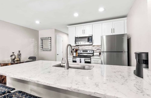 Royal Oak Apartamento | Charming Apt 4 near Beaumont