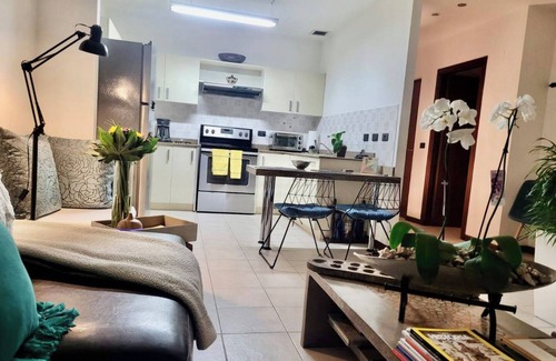 Escazú Apartamento | Encantador apt en zona exclusiva cerca a Starbucks, avenida escazu,Hospital Cima