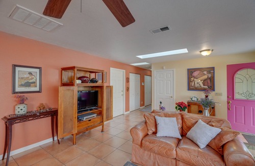 Aromas Casa | Charming Aromas Home w/ Deck & Patio!
