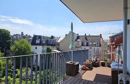 Bornheim Condominio | Charming artist's home with a special atmosphere, in a luxury complex.