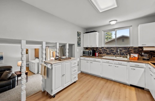 Arvada Plaza Area Casa | Charming Arvada Home - Walking distance to Olde Town