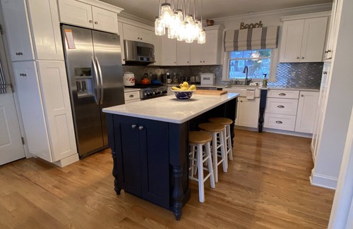 Normandy Beach Casa | Charming bayside Mantoloking Home
