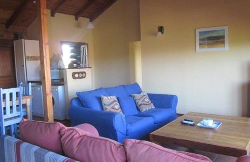Cape Saint Francis Casa | CHARMING BEACH BUNGALOW