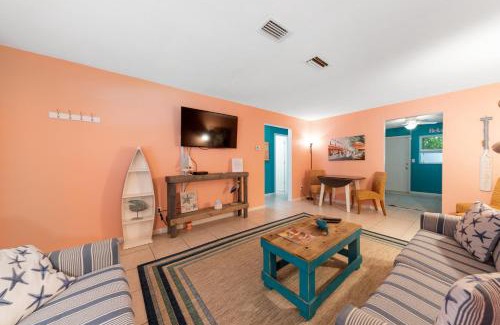 Indian Rocks Beach Apartamento | Charming Beach Villa B