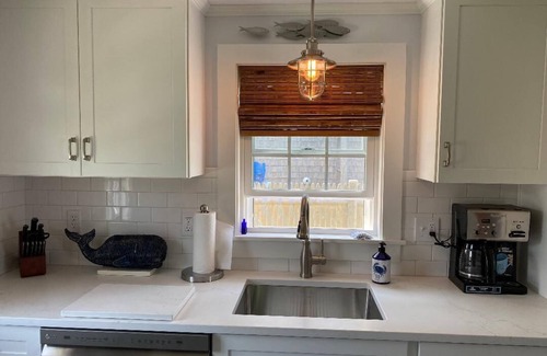 Barnstable Cabaña | Encanto Beachfront Cottage con una espectacular playa de arena privada