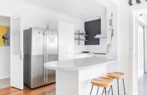 Torbay Apartamento | Charming Beachside Cottage