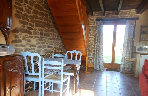 Quistinic Cabaña | Encanto vigas Breton casa de campo con piscinas de agua caliente en el sur de Bretaña