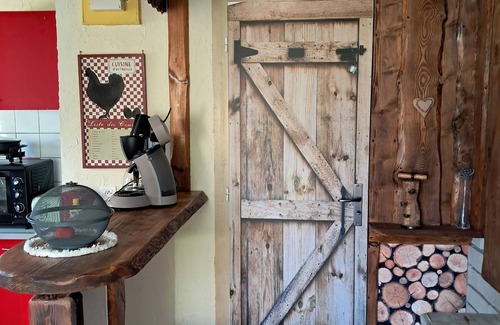 Celles-sur-Plaine Cabaña | Cottage Blueberry con Encanto