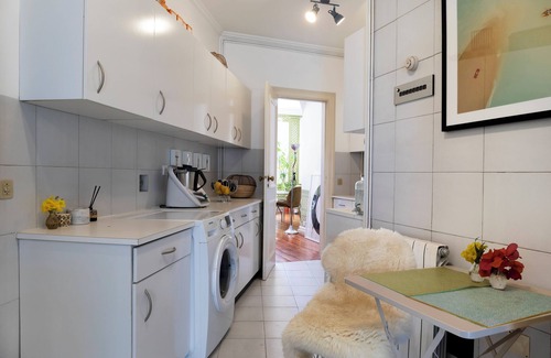 Merces Casa | Charming bourgeois house with garden in the heart of Lisbon - sleeps 8