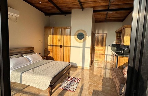 Puerto López Complejo | Charming boutique resort in pleasant Puerto Lopez with WiFi, fitness room, AC