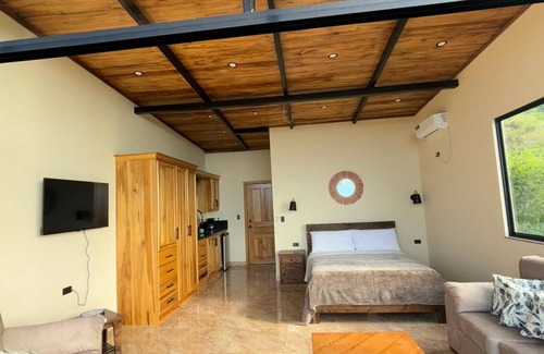 Puerto López Complejo | Charming boutique resort in pleasant Puerto Lopez with WiFi, fitness room, AC