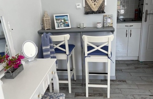 Frourion Apartamento | ESTUDIO DE LUJO EXCELENTE EN ASSOS-Impresionantes vistas de la bahía -2 minutos a la playa y tabernas