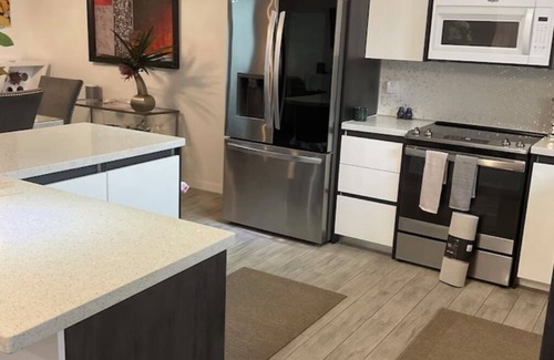 McAllen Casa | Charming Brand New 3-bedroom townhome in between Mission and McAllen area.