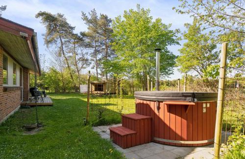 Udbyhøj Casa | Charming Brick House With Sauna And Fjord View