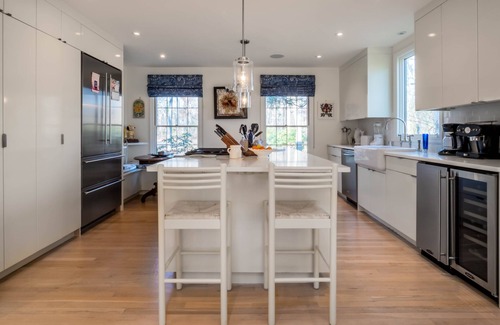 Bridgehampton Casa | Casa de salmón de Hampton Bright Retreat con encanto