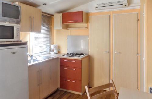 Burinhosa Casa | Charming Bungalow in Pataias with Shared Pool