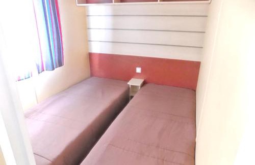 Burinhosa Casa | Charming Bungalow in Pataias with Shared Pool