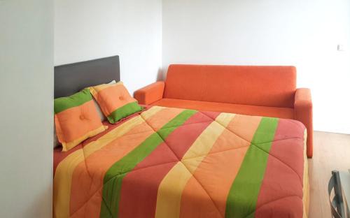 Burinhosa Casa | Charming Bungalow in Pataias with Shared Pool