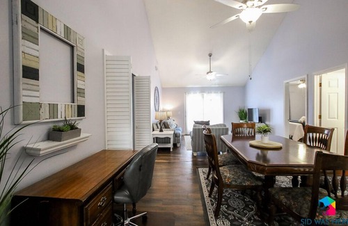 Richmond Hill Casa | Charming Bungalow, Pets+Short Drive to Savannah