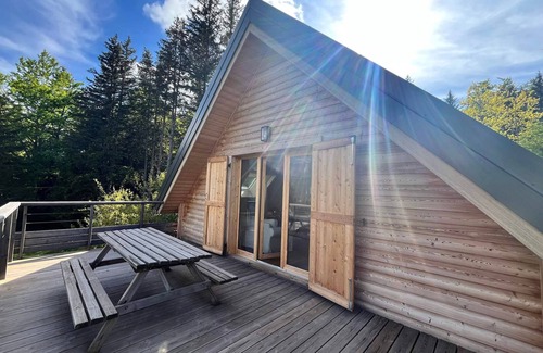 Correncon-en-Vercors Chalet De Esquí | Encantador Chalet en Bosque cerca de Golf y Esquí en Corrençon