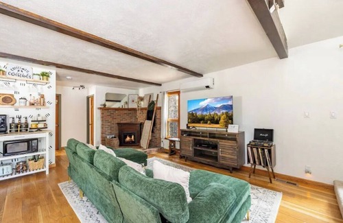 Munds Park Cabina | Charming Cabin close to Flagstaff, Sedona & Hiking
