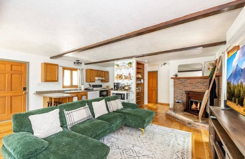 Munds Park Cabina | Charming Cabin close to Flagstaff, Sedona & Hiking